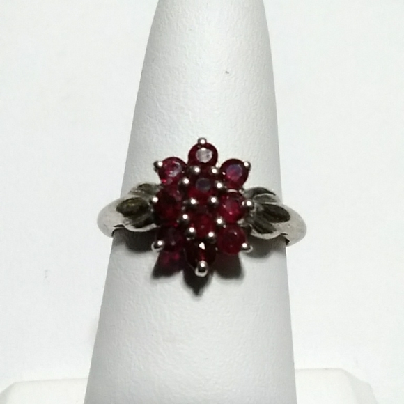 Ruby Ring - Picture 1 of 7